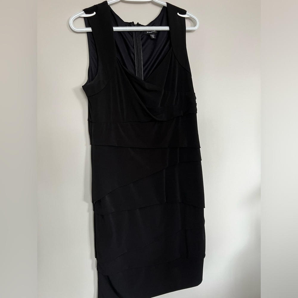 Le Chateau Rumba Ruffled Midi Dress - Picture 7 of 8